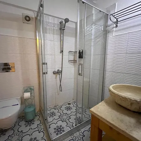 Asmali Hotel 3*