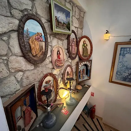 Asmali Alaçatı