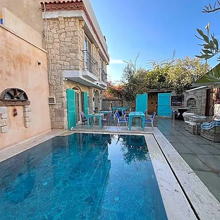 Asmali Hotel 3*